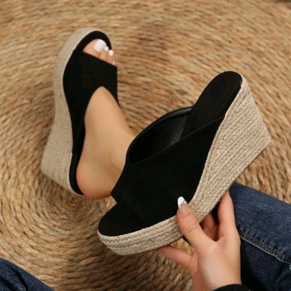Minimalist Espadrille Faux Suede Wedge Slide Sandals - Picture 1 of 8